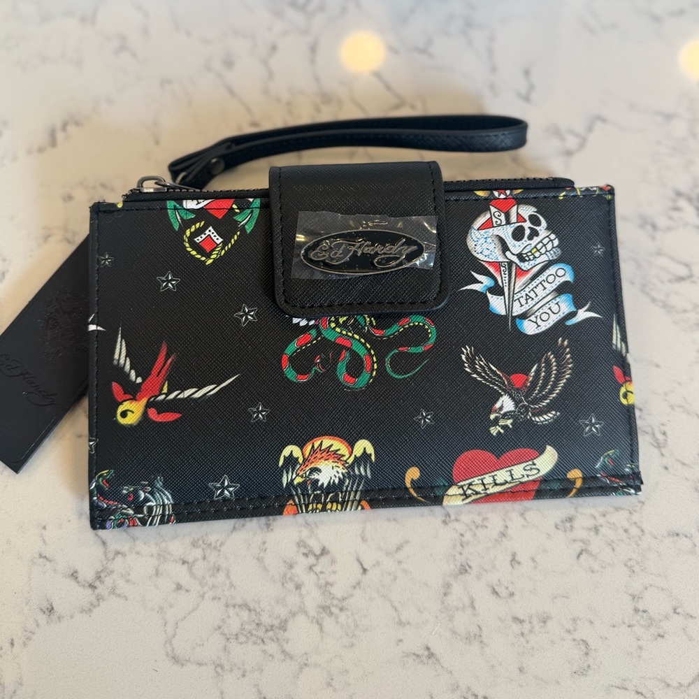 Ed Hardy Black Tattoo Design Wristlet - Picture 3 of 6